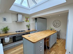 Photo 8- click for photo gallery